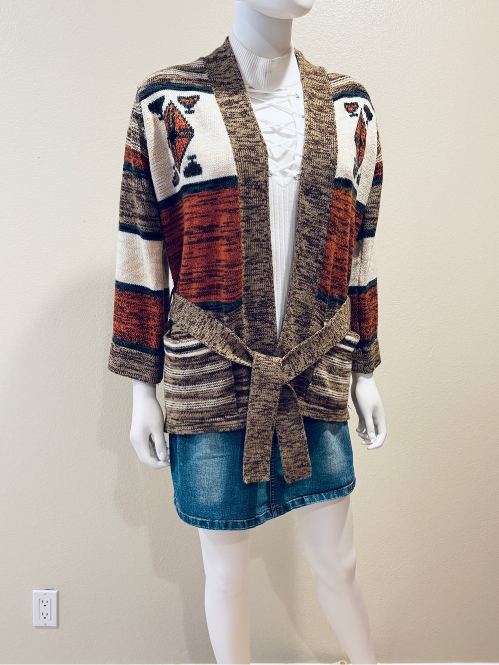 Vintage Southwestern Aztec Belted Cardigan Sweater Womens Medium Earthy Boho - Picture 2 of 12
